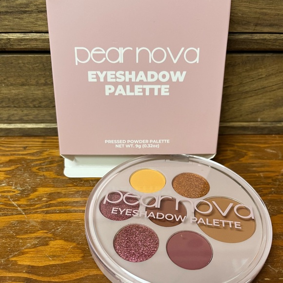Pear Nova Eyeshadow Palette - Picture 4 of 4